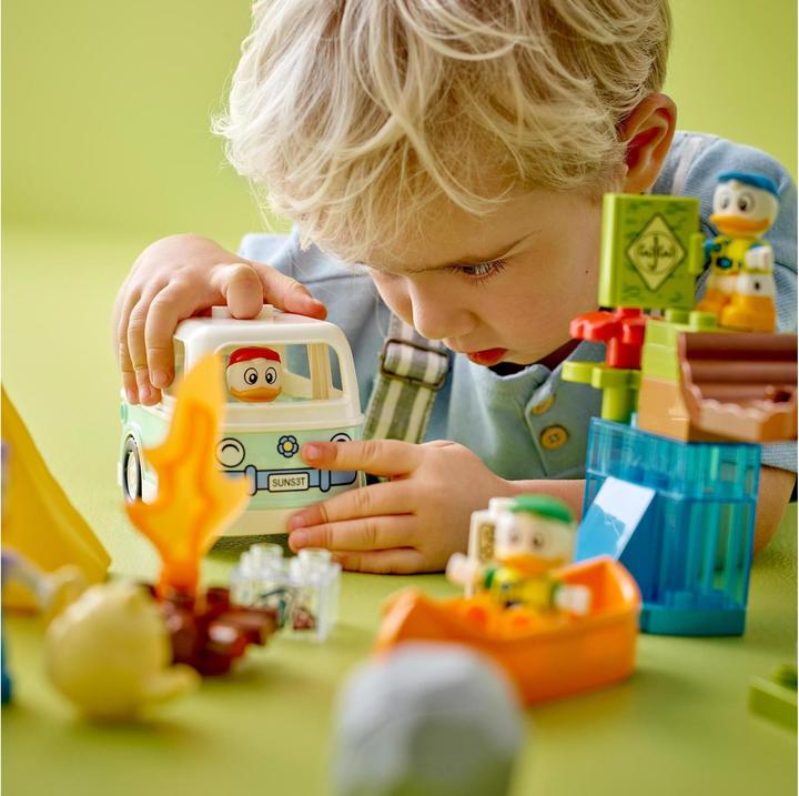 Produktbild LEGO Camping-Abenteuer (10997)