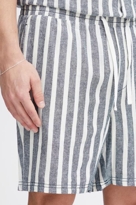 Actual product image Solid SDFried Short 21108373 (XL)