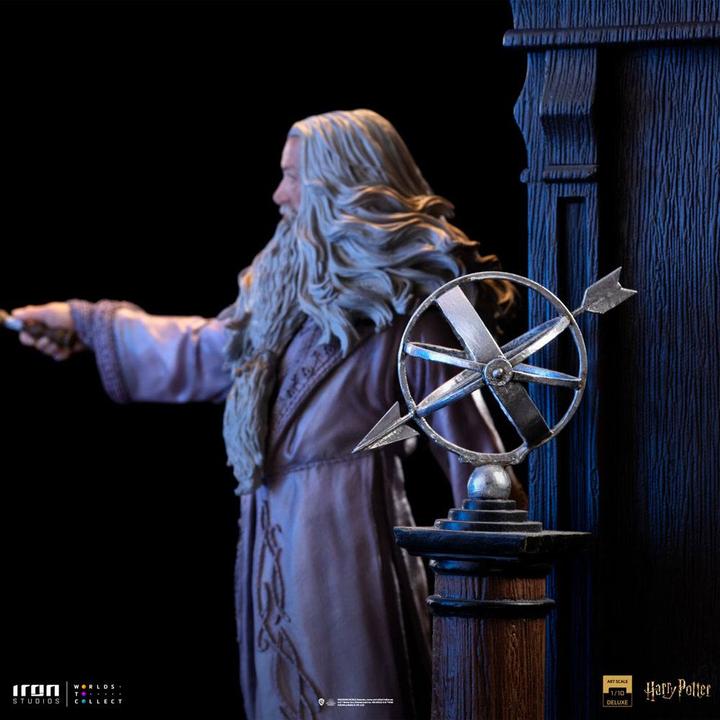 Actual product image Iron Studios Harry Potter Deluxe Art Scale Statue 1/10 Albus Dumbledore 30 cm