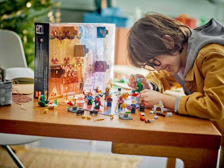 Actual product image LEGO Avengers