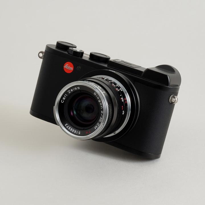 Actual product image Urth Lens Mount Adapter: Compatible with Leica M Lens to Leica L Camera Body
