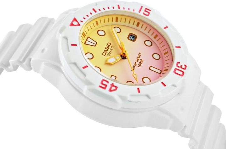 Actual product image Casio Sport LRW-200H-4E2VDR