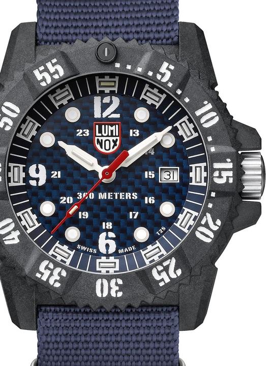 Actual product image Luminox Master Carbon Seal 3800 Series (Analogue wristwatch, Swiss made, 46 mm)