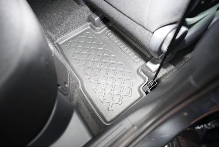 Produktbild Aristar Allwetter Fussmatten für Hyundai Tucson HEV Hybrid ab 12.2020 / Kia Sportage HEV Hybrid ab 01.2022 (1 Set à 3 Fussmatten)