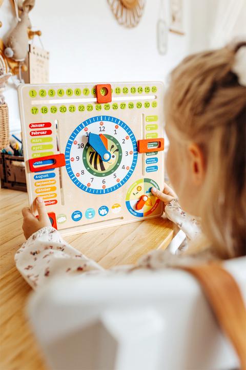 Actual product image small foot Learning board Date, times and seasons (German)