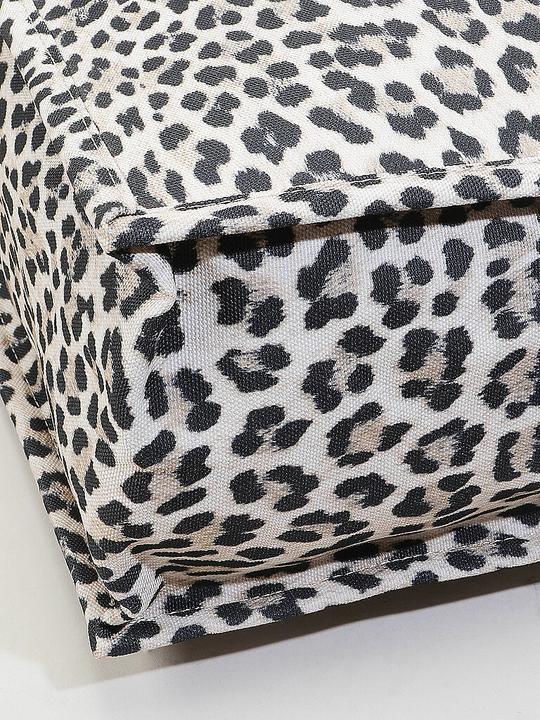 Actual product image Rich & Royal Shopper