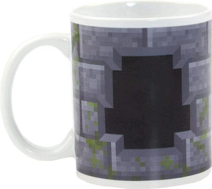 Actual product image Minecraft Cup with colour change (312 ml, 1 x)