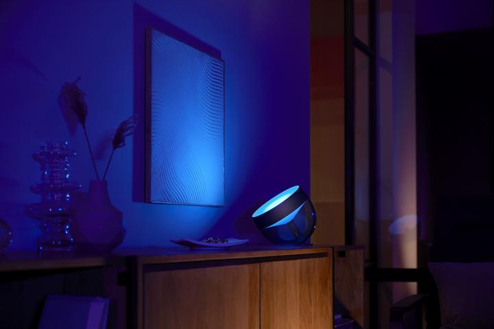 Produktbild Philips Hue Iris BT (570 lm)