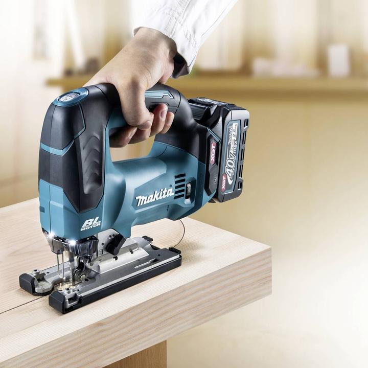 Produktbild Makita Cordless miter saw 40V MAX XGT
