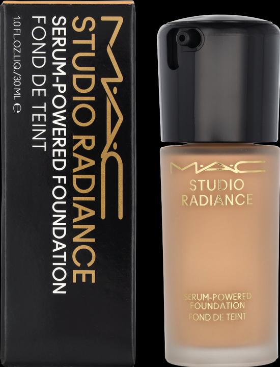 Produktbild MAC Cosmetics M.A.C. Studio Rad Serum Pow Fond de Teint NC17 (Nr. NC17)