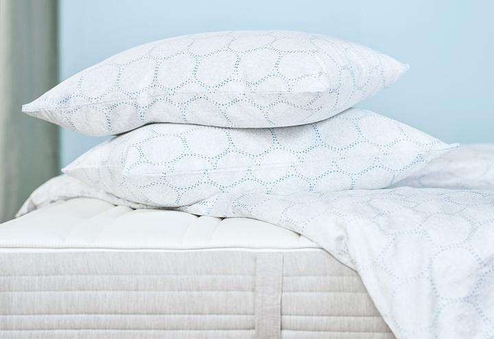 Actual product image happy Circles Bed Linen Set (Bedding set, 160 x 210 cm, 50 x 70 cm)