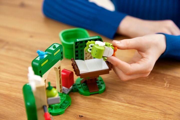 Image du produit LEGO La Maison Cadeau de Yoshi - Kit d'extension (71406, LEGO Super Mario)