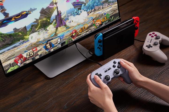 Actual product image 8bitdo Per 2 (Windows, Android, Switch)