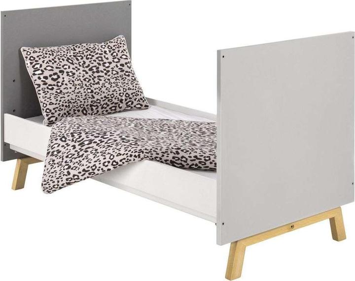 Produktbild Schardt VEGAS Komplettzimmer aus Kombi-Kinderbett, Umbauseiten, Wickelkommode, Schrank (Kinderkleiderschrank)