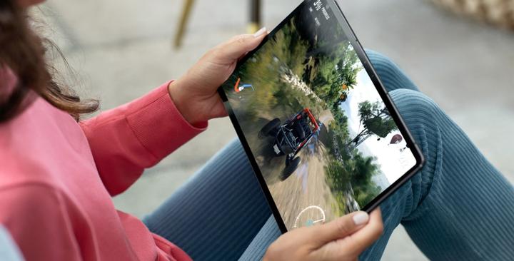 Immagine prodotto Lenovo Tab P11 Pro con tastiera DE e penna 2 (Solo WiFi, 11.50", 128 GB, Slate Grey)