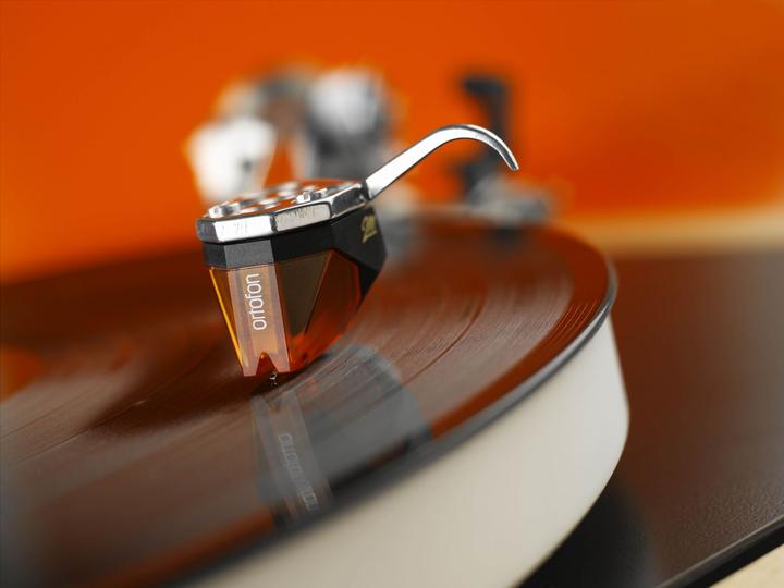 Immagine prodotto Ortofon Bronzo 2M (Ritiri)