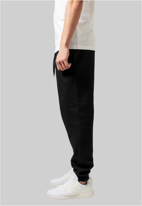 Actual product image Urban Classics UC Men Basic Sweatpants (M)
