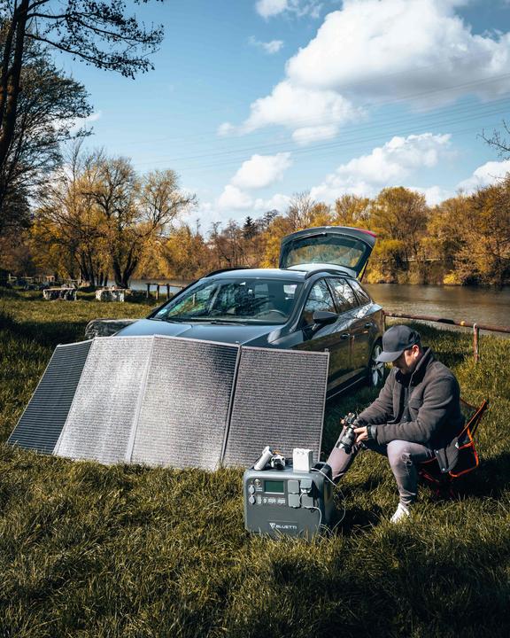 Actual product image Bluetti PV420 (420 W, 14 kg)