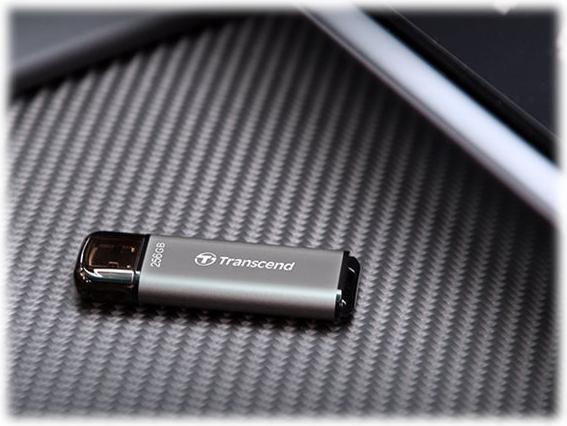 Actual product image Transcend JetFlash 920 TLC (256 GB, USB-A, USB 3.0)