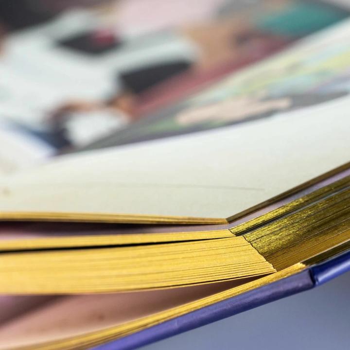Actual product image Das grosse goldene Buch der Disney-Geschichten (German, Walt Disney, 2020)
