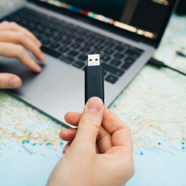 Actual product image Verbatim PinStripe (256 GB, USB 3.0, USB-A)