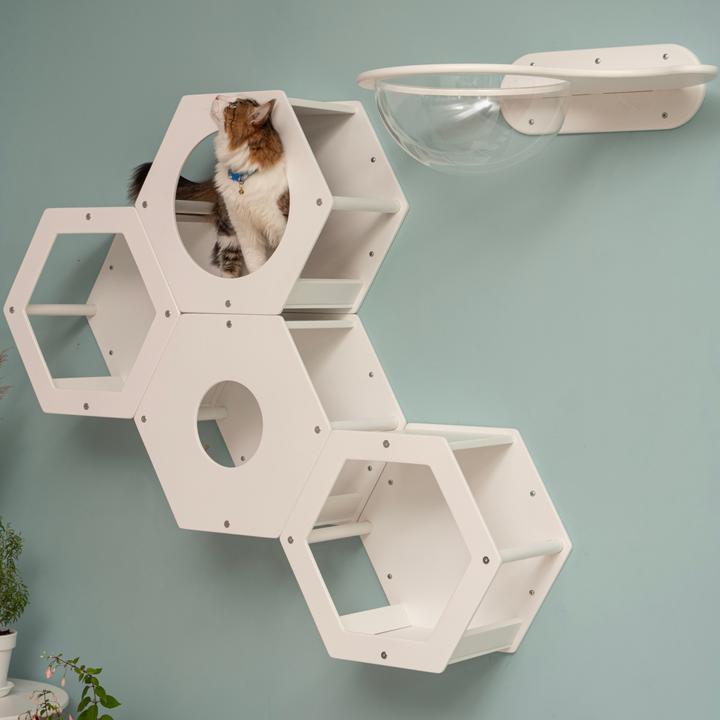 Actual product image Wowhelperco Climbing wall for cats 8-piece (White)