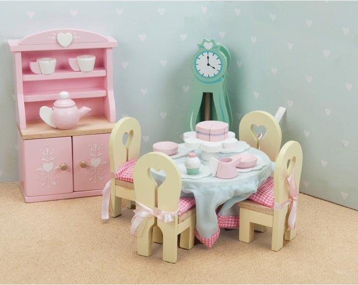 Actual product image Le Toy Van Dining room furniture set