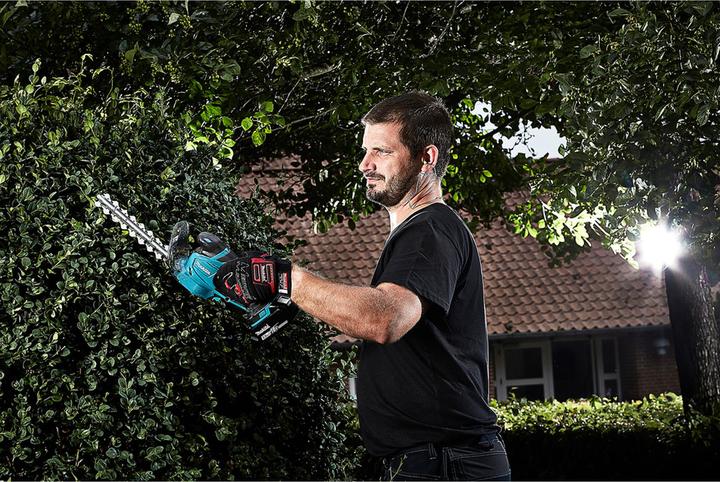 Actual product image Makita Dum604zx (Cordless hedgecutters)