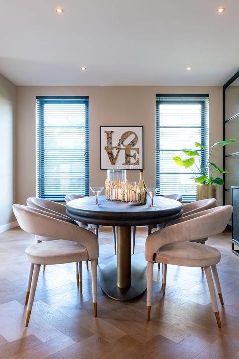 Produktbild Richmond Interiors Stuhl Gia khaki
