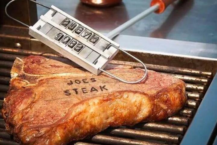 Produktbild PhoneLook Grill Fleisch / Gemüse Brandeisen Cowboy Branding Iron American Style BBQ