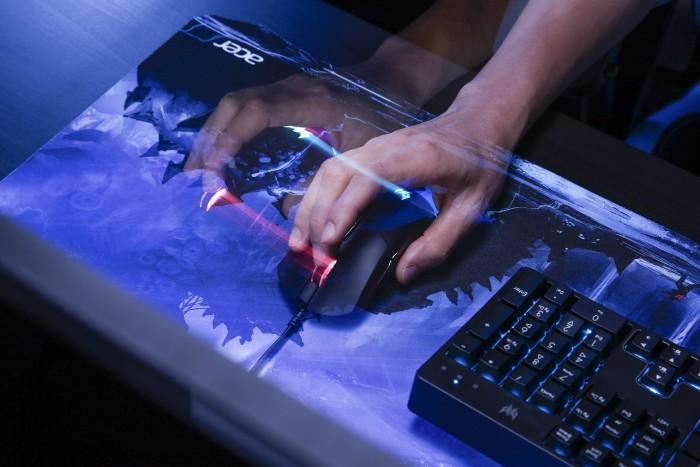 Produktbild Acer Predator Cestus 330 (Kabelgebunden)
