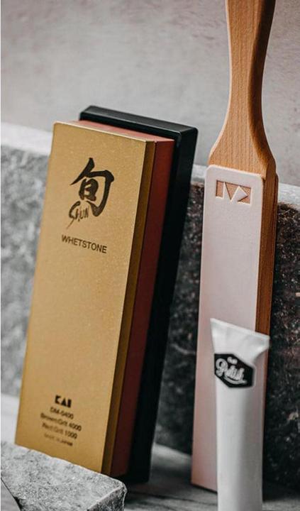 Actual product image Kai Shun combination sharpening stone
