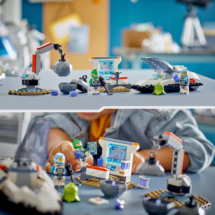 Produktbild LEGO Bergung eines Asteroiden im Weltall (60429, LEGO City)