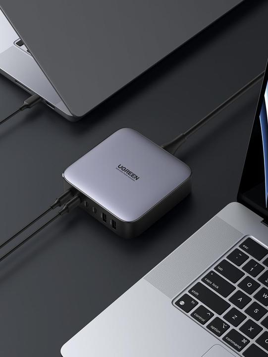 Actual product image Ugreen Nexode Desktop (200 W)
