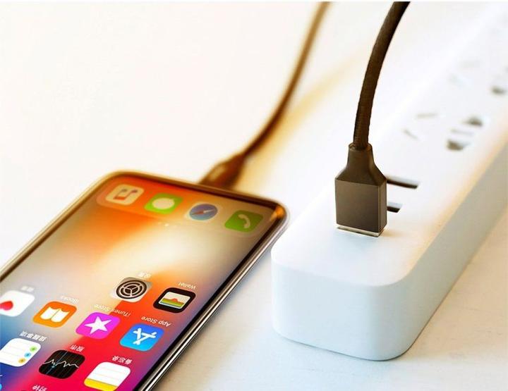 Image du produit Baseus La série Yiven pour la pomme (1.80 m, USB 2.0)