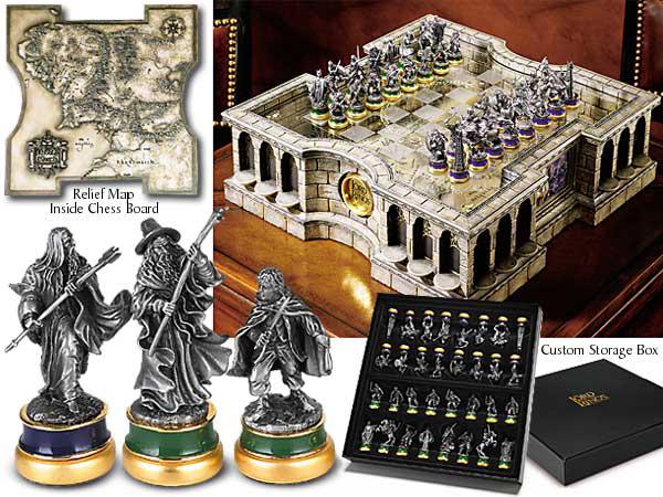 Actual product image Noble Collection Lord of the Rings Chess Set