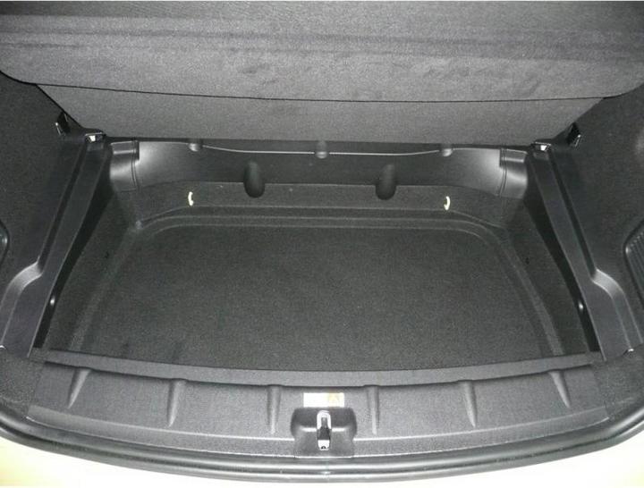 Actual product image ProPlus Trunk tray for Mini Countryman / Paceman from 2010 to 2017 (recessed loading area)