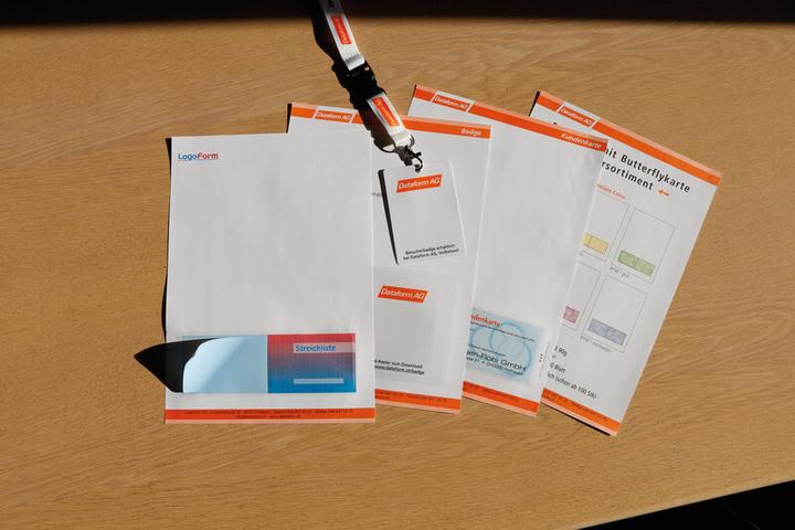 Produktbild Dataform Formular mit Butterflykarte (100 x)