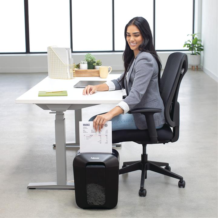 Immagine prodotto Fellowes Distruggidocumenti Powershred LX45 P-4, 8 pagine (Taglio delle particelle)