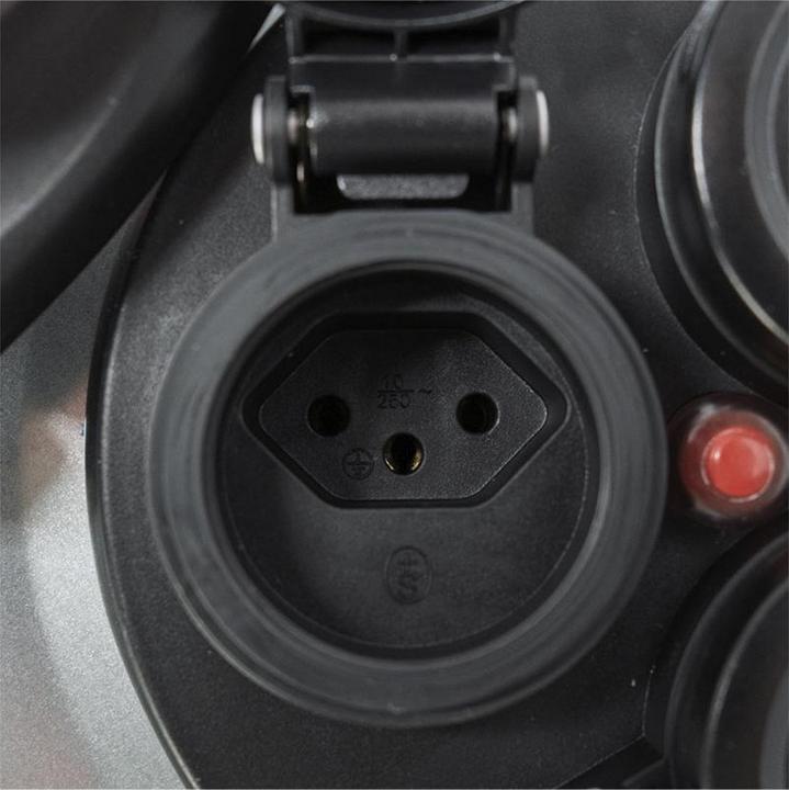 Actual product image Ekström Kabelrolle Metall 3xT13 & 1xT13 IP55 30M (30 m, 1.50 mm²)