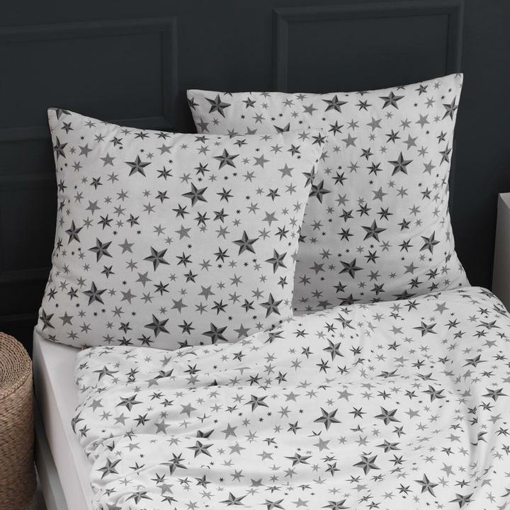 Actual product image Traumschlaf Stars (Bedding set, 135x200 cm + 80x80 cm)