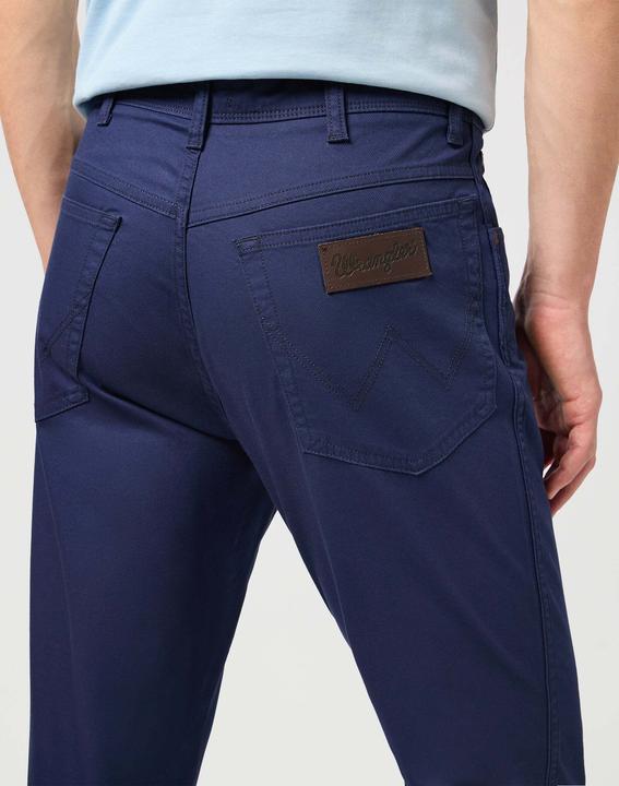 Actual product image Wrangler Trousers Texas Slim Low Stretch (31)