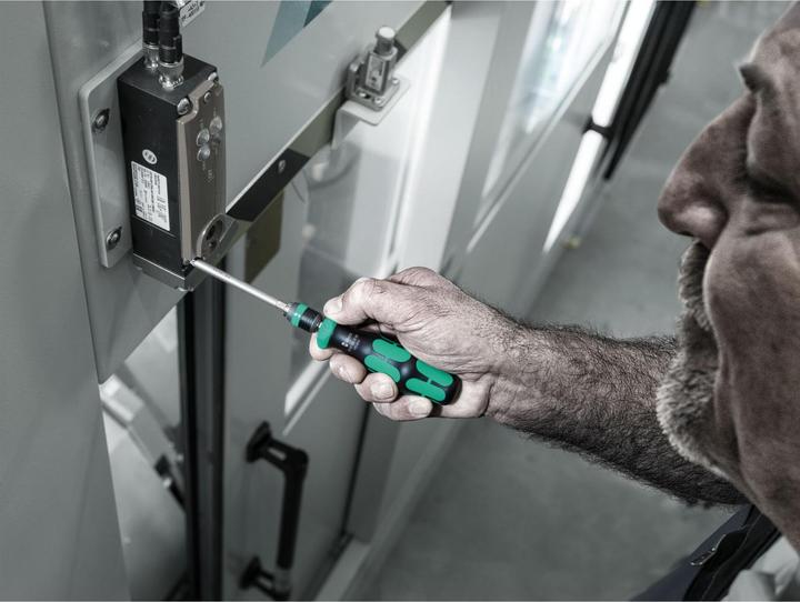 Actual product image Wera Kraftform Kompakt 838 RA-R M Set 1 (Pozidriv cross recess (PZ), Phillipps cross recess (PH), Allen screw, Pin-torx, Port)
