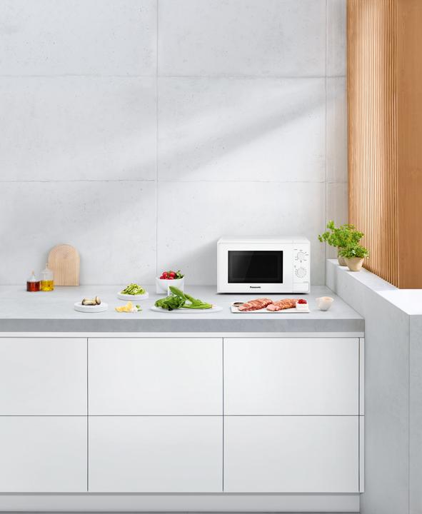 Image du produit Panasonic NN-K10JWMEPG Four à micro-ondes (20 l)