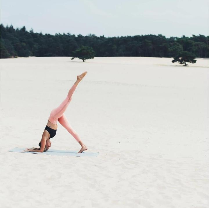Image du produit Tunturi Yoga Tuch Rutschfest mit Tasche