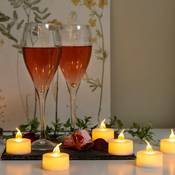 Actual product image InnovaGoods LED tea light set 12 pcs. (12 x)