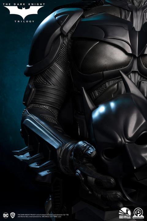 Produktbild Infinity Studio DC Comics – The Dark Knight “Batman” Life Size Büste