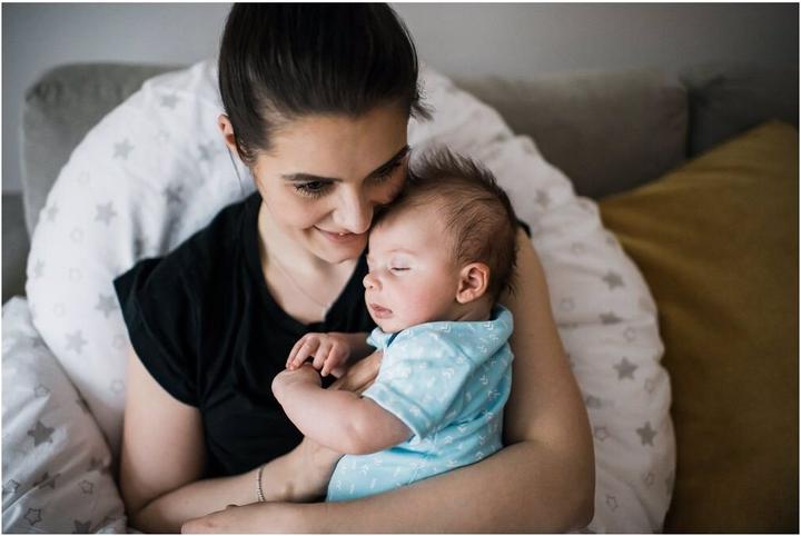 Actual product image Tommee Tippee Nursing pillow