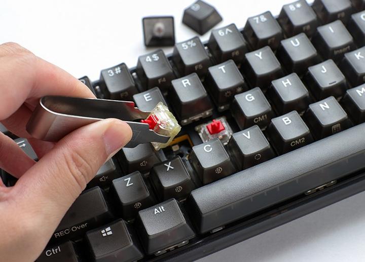 Produktbild Ducky One 3 Aura Black Mini Gaming Tastatur, RGB LED - Gateron Baby Kangaroo (US) (US, Kabelgebunden)