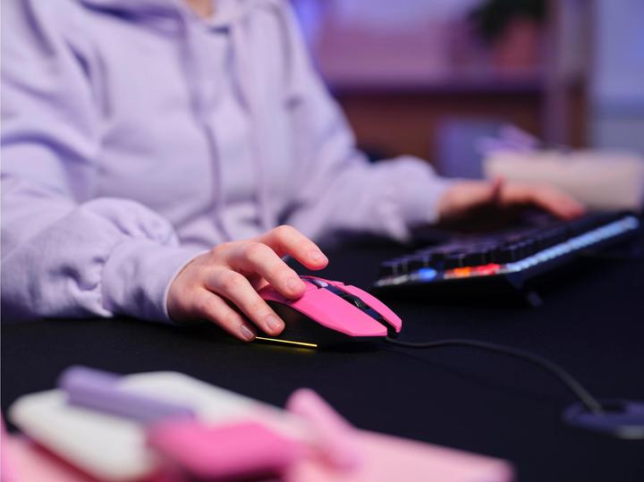 Actual product image Trust Gxt109p Felox Gaming Mouse Pink (Cable)